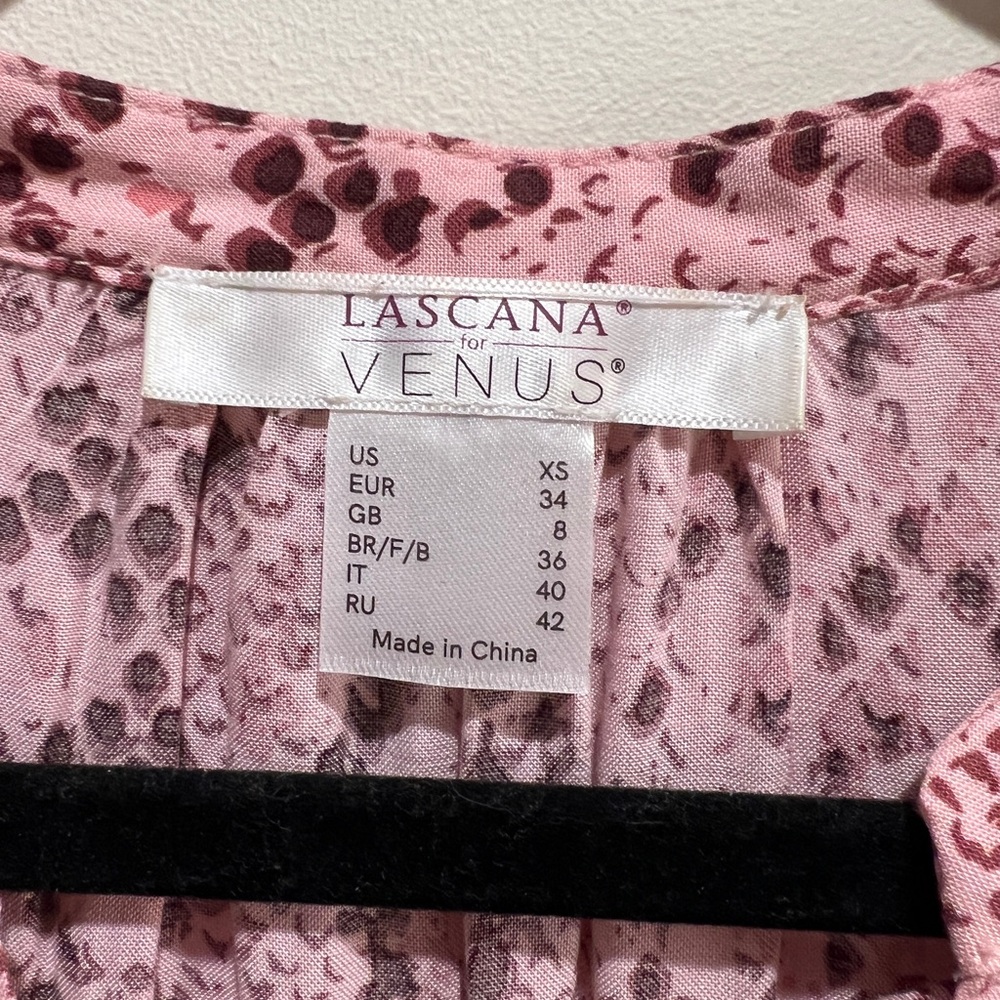 snake print v-neck dress by Loscana - Picture 5 of 5